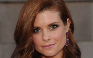 What Is Joanna Garcia's Natural Hair Color See Answer